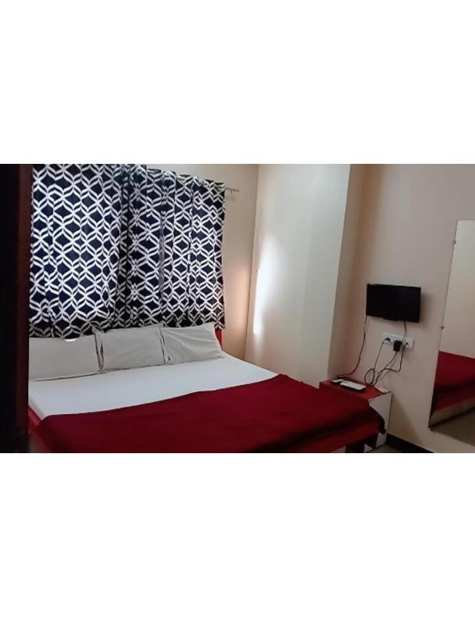 Hotel Adarsh, Ujjain Eksteriør bilde