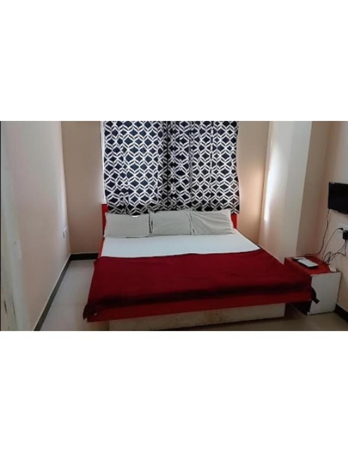 Hotel Adarsh, Ujjain Eksteriør bilde